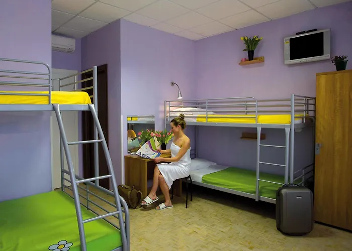 Plus Florence Hostel Hotel