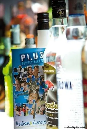 호텔 플러스 플로렌스 *